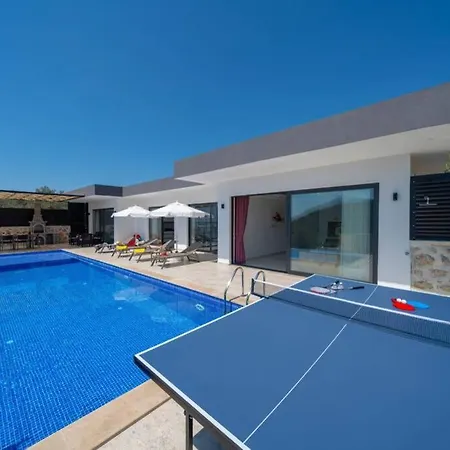 Willa Corleone - Modern With Jacuzzi In Kalkan *