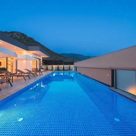 Willa Corleone - Modern With Jacuzzi In Kalkan