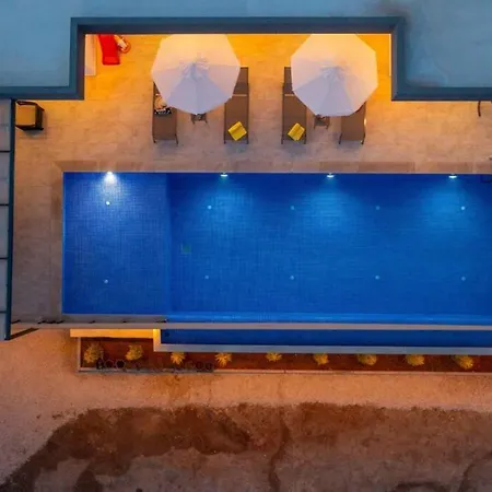 Corleone - Modern With Jacuzzi In Kalkan Willa *